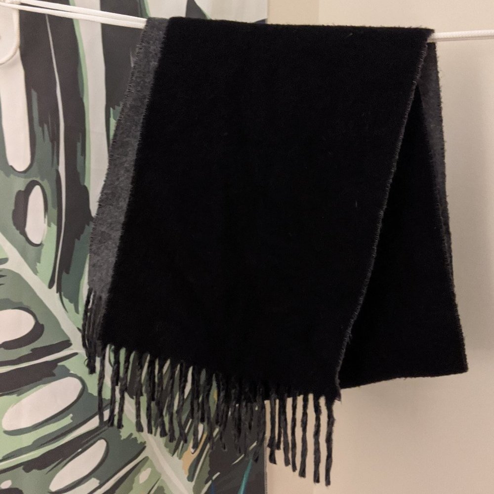 Chaps Large Winter Scarf - Reversible Gray/Black